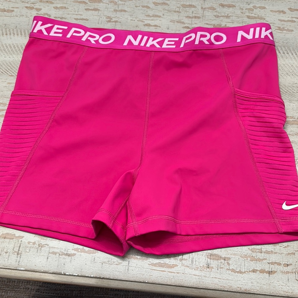 Nike Pros Hot Pink